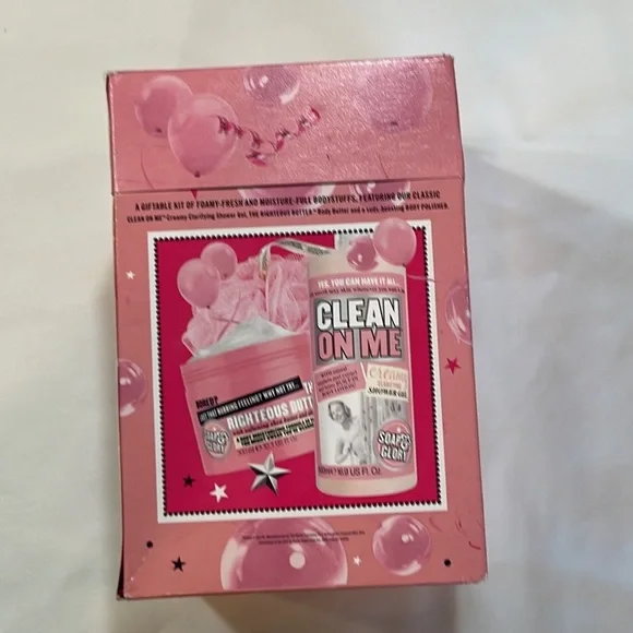 SOAP & GLORY THE BIRTHDAY BOX - Picture 3 of 9
